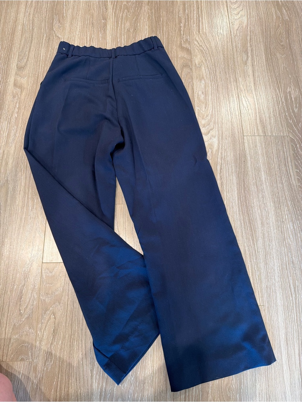 Abercrombie & Fitch Sloan Trouser (Short) - Picture 5 of 6